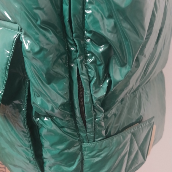 Gucci Men Vest - Picture 6 of 10